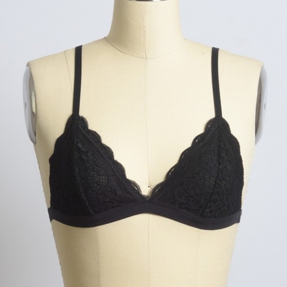LAST Black Scallop Trim Lace Bralette - Picture 3 of 4